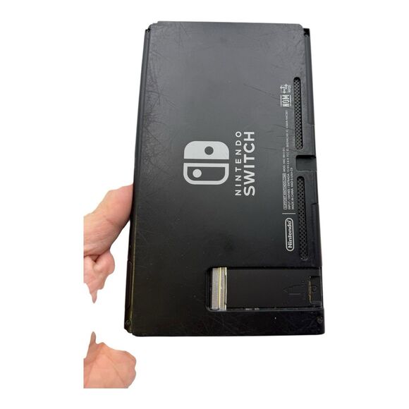 Nintendo Switch V2 HAC-001(-01) Black *CONSOLE ONLY* SCRATCHED SCREEN SEE PICS - Picture 4 of 8